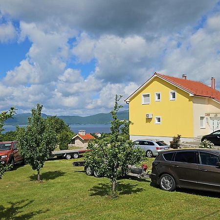 Blue Lake Luxury Rooms Grabovica Екстериор снимка