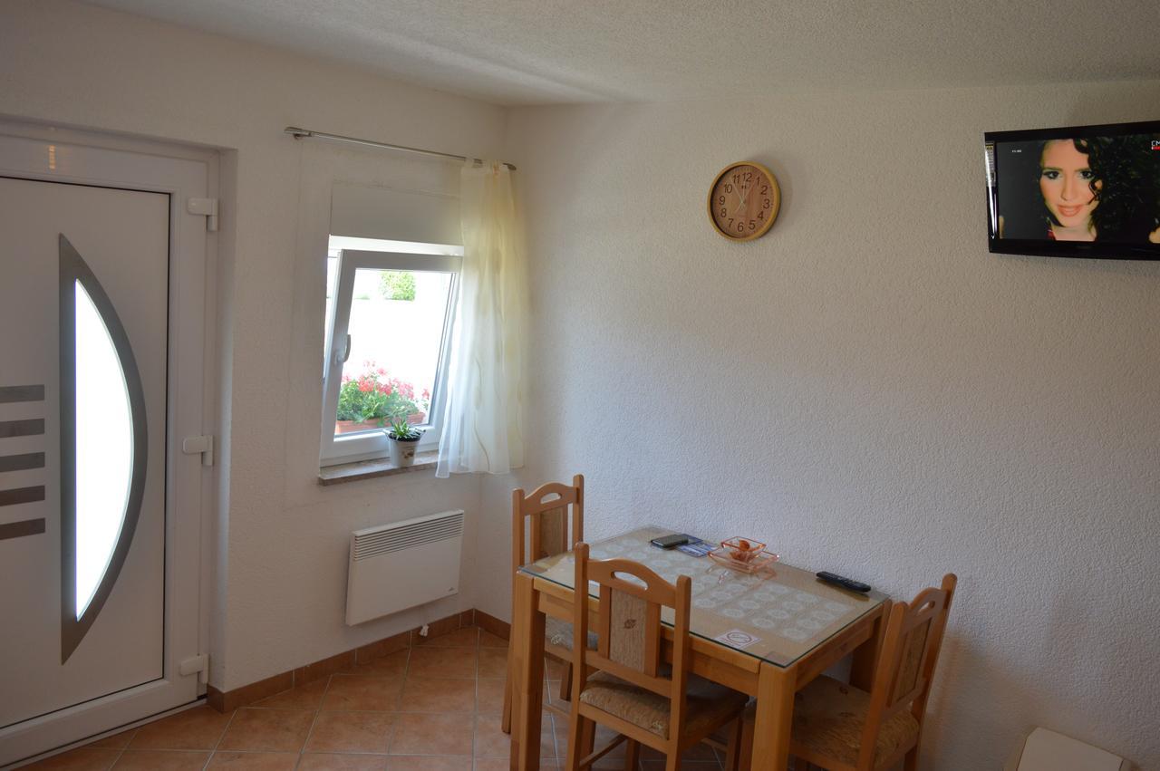 Blue Lake Luxury Rooms Grabovica Екстериор снимка